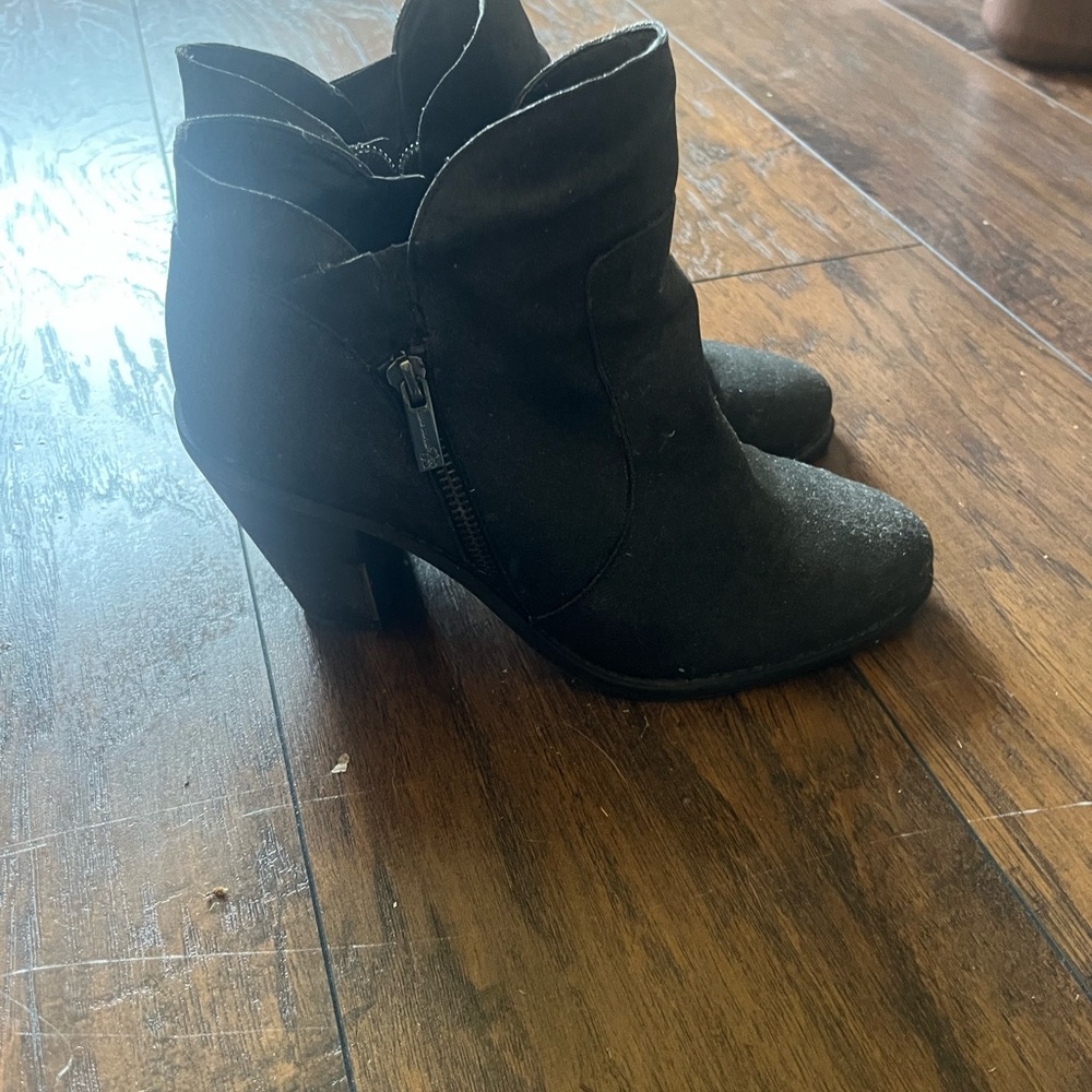 Jessica Simpson Black Shimmer Heel Boots